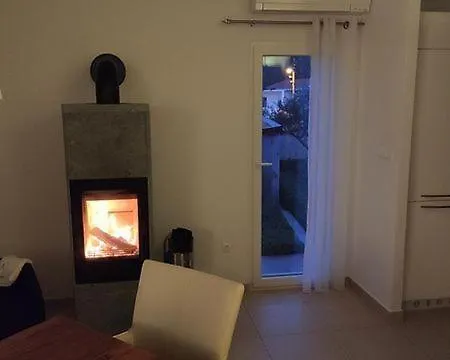 House Mala Semesterbostad